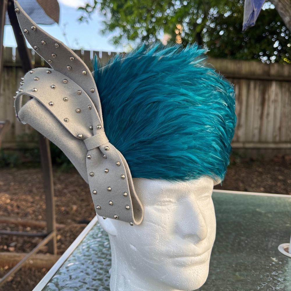 Vintage Mr. John Moderne Gray Wool Felt Pillbox Hat Teal Feathers Studded Bow